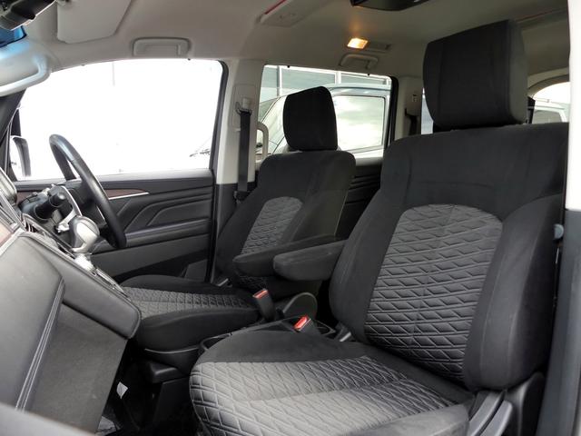 デリカD:5 P 電動サイドステップ 純正10インチナビ BFGoodrichトレイルテレーンタイヤ 前後バンパー:チッピング塗装 キャプテンシート ISOFIX 純正マッドガード(レッド) フルセグ地デジ 電動リアゲ(15枚目)