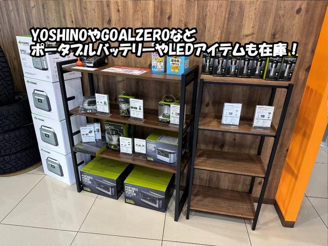 キャラバン ロングプレミアムＧＸ　一部改良後新型　ＦＤ－ｃｌａｓｓｉｃ丸目フェイス換装　ステルスグレー　アルパイン１１インチディスプレイオーディオ　シートカバー　ベッドキット　１６インチアルミホイール＆タイヤ　片側ワンタッチオートスラ（67枚目）