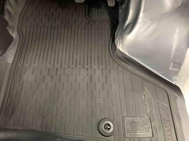 ハイゼットカーゴ スペシャル　２ＷＤ　マニュアルエアコン・スマートアシスト・アイドリングストップ・オートライト・オートマチックハイビーム・ＡＭ．ＦＭラジオ・両側スライドドア（35枚目）