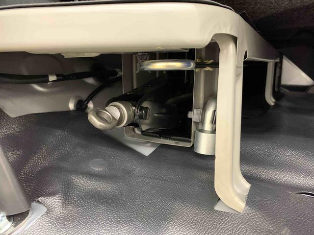 ハイゼットカーゴ スペシャル　２ＷＤ　マニュアルエアコン・スマートアシスト・アイドリングストップ・オートライト・オートマチックハイビーム・ＡＭ．ＦＭラジオ・両側スライドドア（41枚目）