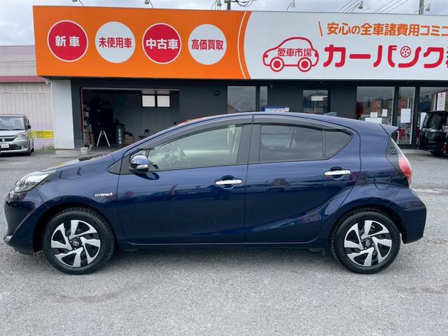 アクア Ｓスタイルブラック　車検整備付　オールシーズンタイヤ新品４本　ナビ　ＴＶ　ＢＴ　バックカメラ　ＥＴＣ　ＭＳ　ＣＤ　トヨタセーフティセンス　スマートキー＆プッシュスタート　フロアマット＆バイザー（8枚目）