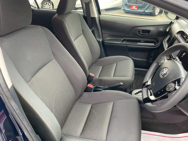 アクア Ｓスタイルブラック　車検整備付　オールシーズンタイヤ新品４本　ナビ　ＴＶ　ＢＴ　バックカメラ　ＥＴＣ　ＭＳ　ＣＤ　トヨタセーフティセンス　スマートキー＆プッシュスタート　フロアマット＆バイザー（12枚目）