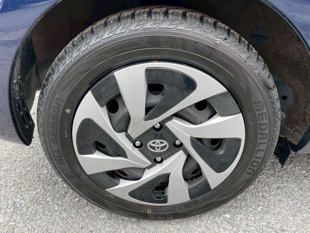 アクア Ｓスタイルブラック　車検整備付　オールシーズンタイヤ新品４本　ナビ　ＴＶ　ＢＴ　バックカメラ　ＥＴＣ　ＭＳ　ＣＤ　トヨタセーフティセンス　スマートキー＆プッシュスタート　フロアマット＆バイザー（23枚目）