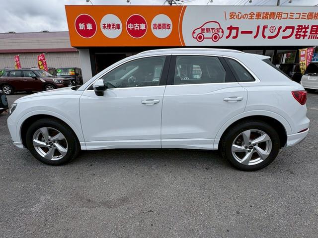 Ｑ３ ３５ＴＦＳＩアドバンスド　バックカメラ（３６０°）．バーチャルコックピット．シートヒーター．パワーシート．ディスプレイオーディオ．ナビ．パドルシフト．クルーズコントロール．ＬＥＤヘットライト．パワーゲート．純正フロアマット（8枚目）