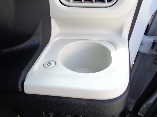 ムーヴキャンバス ストライプスＧ　届出済未使用車　純正９インチスマホ連携ディスプレイオーディオ　フルセグＴＶ・Ｂｌｕｅｔｏｏｔｈ・バックカメラ　シートヒーター　両側電動スライドドア　スマートアシスト　ＬＥＤヘットライト＆フォグ（24枚目）