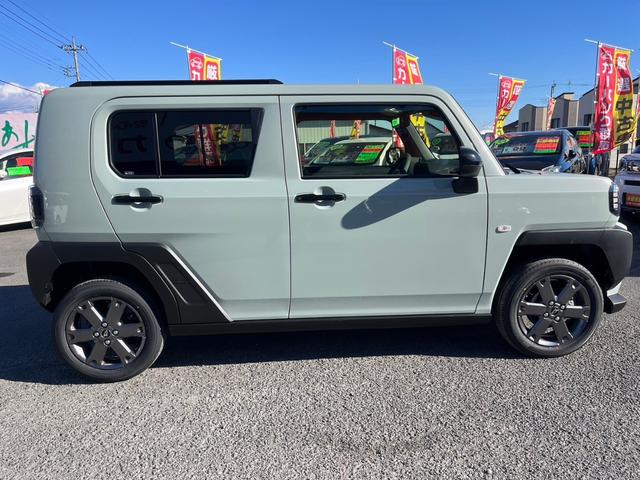 タフト Ｇ　ダーククロムベンチャー　届出済未使用車　９インチスマホ連携ディスプレイオーディオ　スマートアシスト　ＬＥＤヘットライト＆フォグ　スマートキー＆プッシュスタート　アダプティブクルーズコントロール（4枚目）