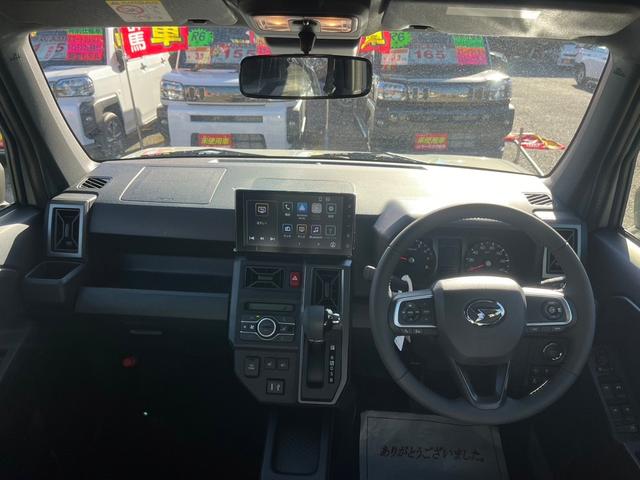 タフト Ｇ　ダーククロムベンチャー　届出済未使用車　９インチスマホ連携ディスプレイオーディオ　スマートアシスト　ＬＥＤヘットライト＆フォグ　スマートキー＆プッシュスタート　アダプティブクルーズコントロール（15枚目）