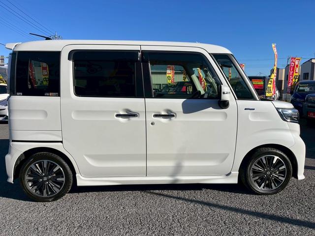 スペーシアカスタム ハイブリッドＸＳターボ　ＫＥＮＷＯＯＤナビ・ＴＶ　Ｂｌｕｅｔｏｏｔｈ　ＤＶＤ　バックカメラ　ステアリングＳ／Ｗ対応　ビルトインＥＴＣ　ドライブレコーダー　両側パワースライドドア　レーダーブレーキサポート　ＧＰＳレーダー探知機（4枚目）