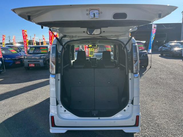 スペーシアカスタム ハイブリッドＸＳターボ　ＫＥＮＷＯＯＤナビ・ＴＶ　Ｂｌｕｅｔｏｏｔｈ　ＤＶＤ　バックカメラ　ステアリングＳ／Ｗ対応　ビルトインＥＴＣ　ドライブレコーダー　両側パワースライドドア　レーダーブレーキサポート　ＧＰＳレーダー探知機（10枚目）
