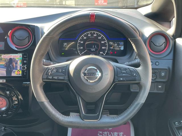 ノート ｅ－パワーニスモ　車検２年付　純正ナビ・フルセグＴＶ　ＤＶＤ　Ｂｌｕｅｔｏｏｔｈ　ＭＳ　バックカメラ　アラウンドビューモニター　ＥＴＣ　純正ドライブレコーダー　デジタルインナーミラー　エマージェンシーブレーキ（15枚目）