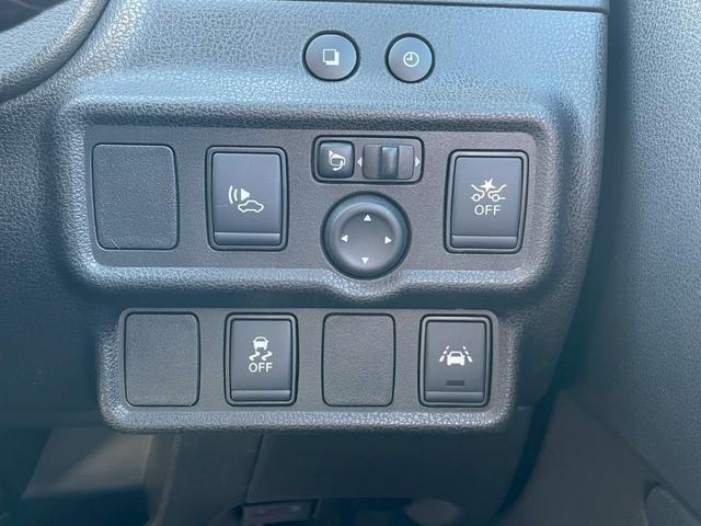 ノート ｅ－パワーニスモ　車検２年付　純正ナビ・フルセグＴＶ　ＤＶＤ　Ｂｌｕｅｔｏｏｔｈ　ＭＳ　バックカメラ　アラウンドビューモニター　ＥＴＣ　純正ドライブレコーダー　デジタルインナーミラー　エマージェンシーブレーキ（21枚目）