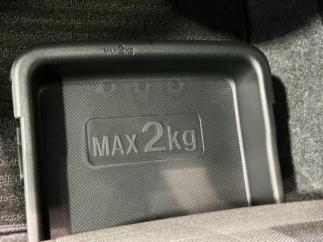 タフト Ｇ　クロムベンチャー　衝突軽減装置　Ｓヒーター　パークセンサー　Ｂカメラ　電動格納式ミラー　車線逸脱警報装置　サンル－フ　Ａ－ＳＴＯＰ　ＬＥＤヘッドライト　イモビ　オートマチックハイビーム　ＴＶ　オートライト（28枚目）