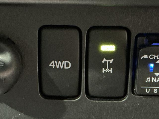 �����Ѓz�[���y�[�W�ɂĊe��C�x���g�E�L�����y�[���Ȃǂ̏��A�x�Ɠ��Ȃǂɉ����e�X�܂̓X�܃u���O���f�ڂ��Ă���܂��̂ł��Ђ�������������