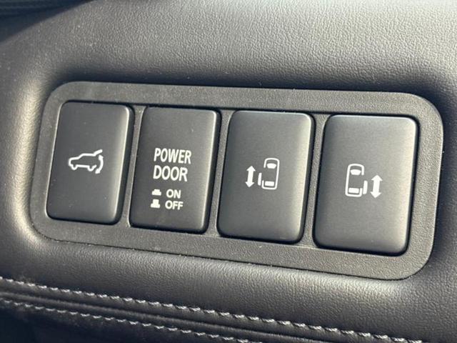 デリカＤ：５ ４ＷＤ　Ｐ　純正　１０インチ　ＨＤＤナビ／衝突安全装置／両側電動スライドドア／シートヒーター／車線逸脱防止支援システム／パーキングアシスト　バックガイド／電動バックドア／ドライブレコーダー　社外　バックカメラ（28枚目）