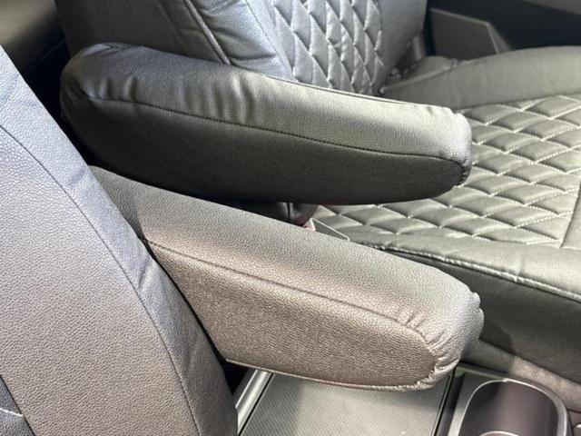 デリカＤ：５ ４ＷＤ　Ｐ　純正　１０インチ　ＨＤＤナビ／衝突安全装置／両側電動スライドドア／シートヒーター／車線逸脱防止支援システム／パーキングアシスト　バックガイド／電動バックドア／ドライブレコーダー　社外　バックカメラ（32枚目）