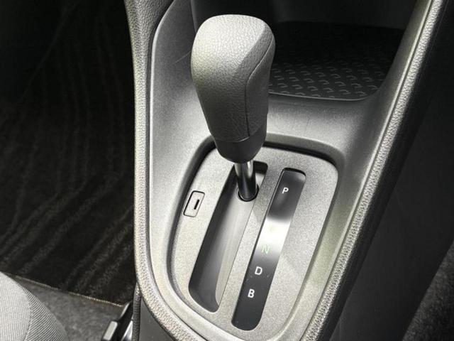 ヤリス ハイブリッドX 保証書/ディスプレイオーディオ/トヨタセーフティセンス/車線逸脱防止支援システム/USBジャック/Bluetooth接続/ETC/EBD付ABS/横滑り防止装置/アイドリングストップ 禁煙車(16枚目)