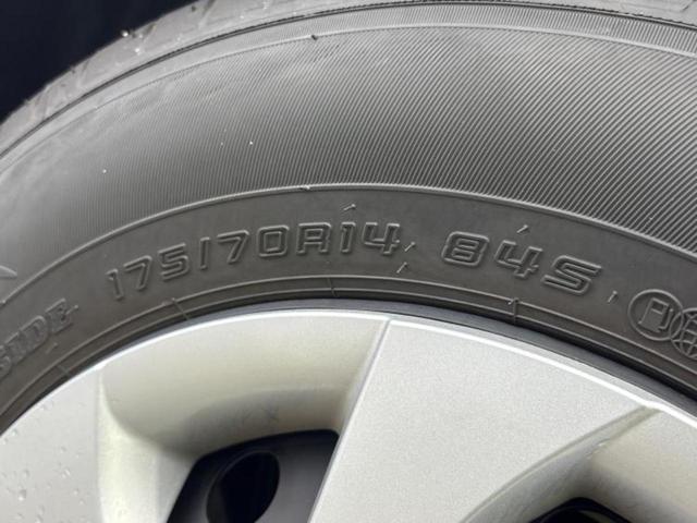 ヤリス ハイブリッドX 保証書/ディスプレイオーディオ/トヨタセーフティセンス/車線逸脱防止支援システム/USBジャック/Bluetooth接続/ETC/EBD付ABS/横滑り防止装置/アイドリングストップ 禁煙車(53枚目)