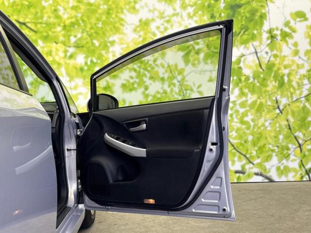 プリウス L 保証書/社外 メモリーナビ/パーキングアシスト バックガイド/ドライブレコーダー 前後/ETC/EBD付ABS/横滑り防止装置/アイドリングストップ/バックモニター/ワンセグTV/DVD バックカメラ(20枚目)