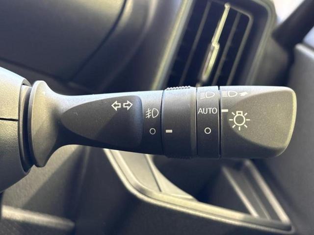 タント カスタムRS 保証書/純正 10インチ メモリーナビ/スマートアシスト(トヨタ・ダイハツ)/両側電動スライドドア/シートヒーター 前席/パノラマモニター/車線逸脱防止支援システム/ドライブレコーダー 前後 禁煙車(16枚目)