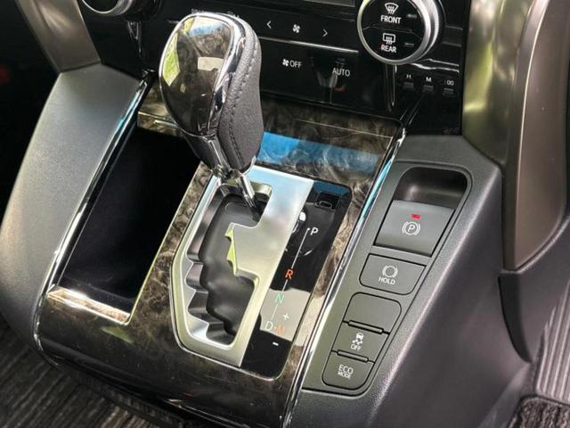 ヴェルファイア ゴールデンアイズ3 新品タイヤ/サンルーフ/ディスプレイオーディオ9インチ/フリップダウンモニター 純正 12.1インチ/デジタルインナーミラー/トヨタセーフティセンス/両側電動スライドドア 衝突被害軽減システム TV(18枚目)