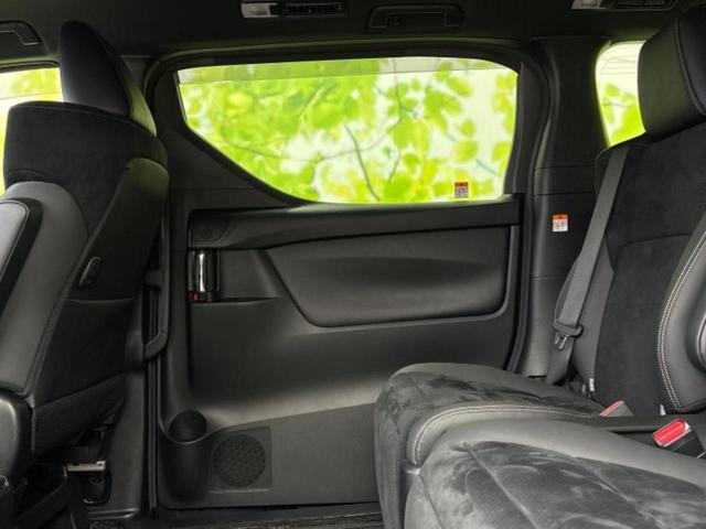 ヴェルファイア ゴールデンアイズ3 新品タイヤ/サンルーフ/ディスプレイオーディオ9インチ/フリップダウンモニター 純正 12.1インチ/デジタルインナーミラー/トヨタセーフティセンス/両側電動スライドドア 衝突被害軽減システム TV(23枚目)