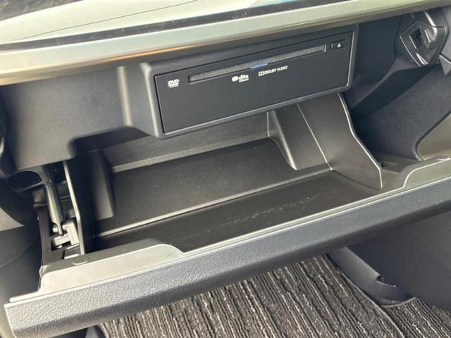 ヴェルファイア ゴールデンアイズ3 新品タイヤ/サンルーフ/ディスプレイオーディオ9インチ/フリップダウンモニター 純正 12.1インチ/デジタルインナーミラー/トヨタセーフティセンス/両側電動スライドドア 衝突被害軽減システム TV(25枚目)