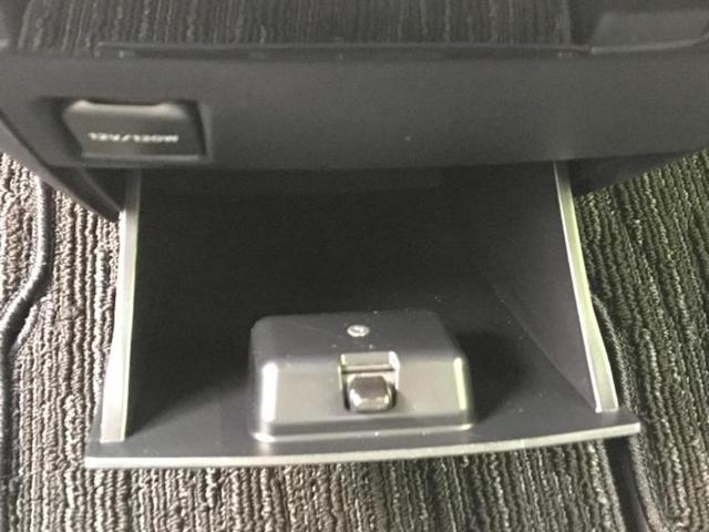 ヴェルファイア ゴールデンアイズ3 新品タイヤ/サンルーフ/ディスプレイオーディオ9インチ/フリップダウンモニター 純正 12.1インチ/デジタルインナーミラー/トヨタセーフティセンス/両側電動スライドドア 衝突被害軽減システム TV(27枚目)