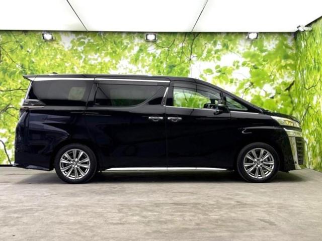 ヴェルファイア ゴールデンアイズ3 新品タイヤ/サンルーフ/ディスプレイオーディオ9インチ/フリップダウンモニター 純正 12.1インチ/デジタルインナーミラー/トヨタセーフティセンス/両側電動スライドドア 衝突被害軽減システム TV(40枚目)