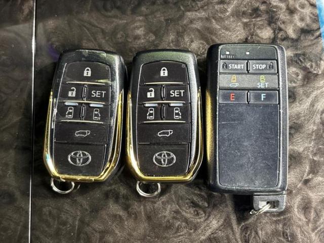 ヴェルファイア ゴールデンアイズ3 新品タイヤ/サンルーフ/ディスプレイオーディオ9インチ/フリップダウンモニター 純正 12.1インチ/デジタルインナーミラー/トヨタセーフティセンス/両側電動スライドドア 衝突被害軽減システム TV(50枚目)