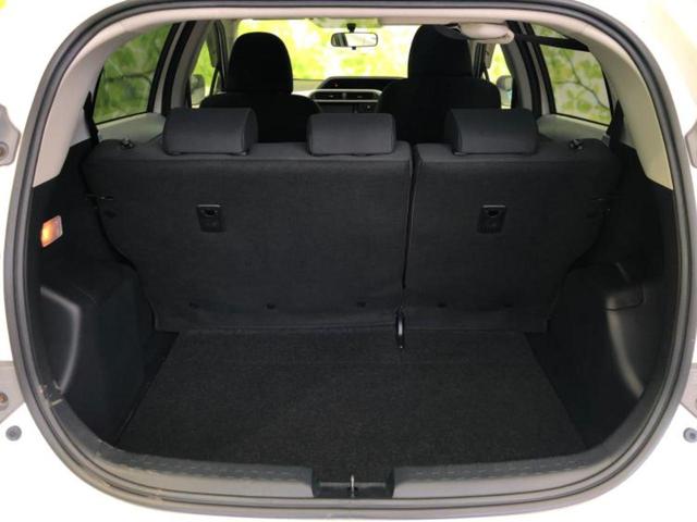 アクア S 新品タイヤ/純正 SDナビ/シートヒーター 運転席/パーキングアシスト バックガイド/Bluetooth接続/ETC/EBD付ABS/横滑り防止装置/アイドリングストップ/バックモニター バックカメラ(8枚目)