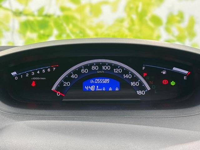 フリード G 新品タイヤ/保証書/純正 SDナビ/ドライブレコーダー 社外/Bluetooth接続/ETC/EBD付ABS/横滑り防止装置/ワンセグTV/DVD/エアバッグ 運転席/エアバッグ 助手席 DVD再生(13枚目)