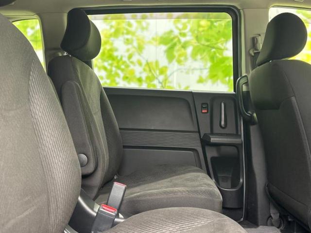 フリード G 新品タイヤ/保証書/純正 SDナビ/ドライブレコーダー 社外/Bluetooth接続/ETC/EBD付ABS/横滑り防止装置/ワンセグTV/DVD/エアバッグ 運転席/エアバッグ 助手席 DVD再生(24枚目)