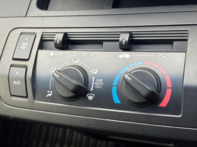 フリード G 新品タイヤ/保証書/純正 SDナビ/ドライブレコーダー 社外/Bluetooth接続/ETC/EBD付ABS/横滑り防止装置/ワンセグTV/DVD/エアバッグ 運転席/エアバッグ 助手席 DVD再生(28枚目)