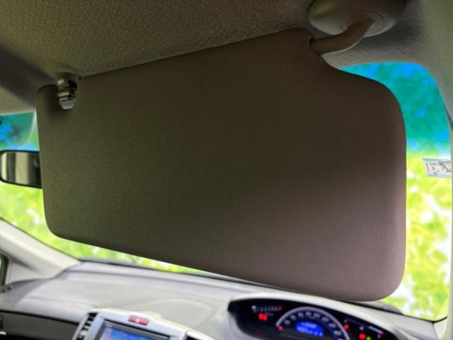 フリード G 新品タイヤ/保証書/純正 SDナビ/ドライブレコーダー 社外/Bluetooth接続/ETC/EBD付ABS/横滑り防止装置/ワンセグTV/DVD/エアバッグ 運転席/エアバッグ 助手席 DVD再生(49枚目)