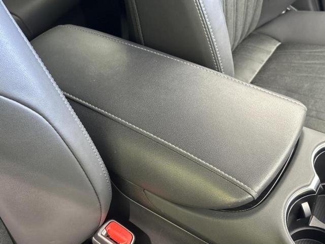 ハリアーハイブリッド Ｇ　新品タイヤ／ディスプレイオーディオ１２．３インチ／デジタルインナーミラー／トヨタセーフティセンス／車線逸脱防止支援システム／電動バックドア／ドライブレコーダー　前後／ヘッドランプ　ＬＥＤ　バックカメラ（29枚目）