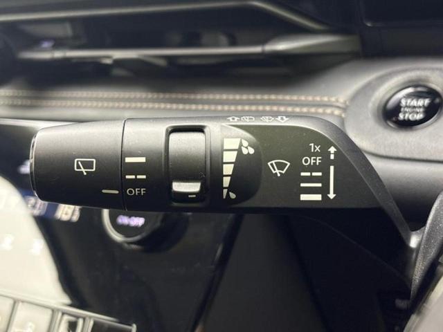 セレナ ハイウェイスターＶ　保証書／ディスプレイオーディオ＋ナビ１２．３インチ／インテリジェントルームミラー／エマージェンシーブレーキ／両側電動スライドドア／アラウンドビューモニター／車線逸脱防止支援システム　全周囲カメラ（17枚目）