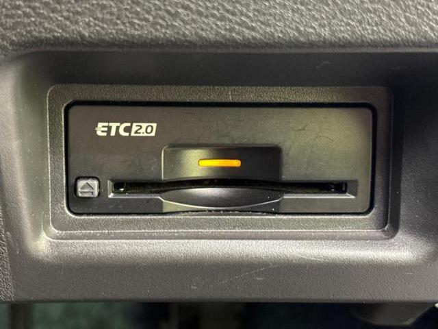 セレナ ハイウェイスターＶ　保証書／ディスプレイオーディオ＋ナビ１２．３インチ／インテリジェントルームミラー／エマージェンシーブレーキ／両側電動スライドドア／アラウンドビューモニター／車線逸脱防止支援システム　全周囲カメラ（26枚目）