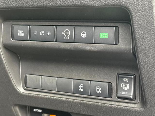 セレナ ハイウェイスターＶ　保証書／ディスプレイオーディオ＋ナビ１２．３インチ／インテリジェントルームミラー／エマージェンシーブレーキ／両側電動スライドドア／アラウンドビューモニター／車線逸脱防止支援システム　全周囲カメラ（29枚目）