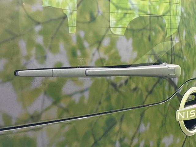 セレナ ハイウェイスターＶ　保証書／ディスプレイオーディオ＋ナビ１２．３インチ／インテリジェントルームミラー／エマージェンシーブレーキ／両側電動スライドドア／アラウンドビューモニター／車線逸脱防止支援システム　全周囲カメラ（35枚目）