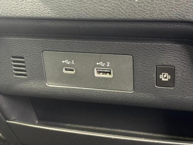 セレナ ハイウェイスターＶ　保証書／ディスプレイオーディオ＋ナビ１２．３インチ／インテリジェントルームミラー／エマージェンシーブレーキ／両側電動スライドドア／アラウンドビューモニター／車線逸脱防止支援システム　全周囲カメラ（45枚目）