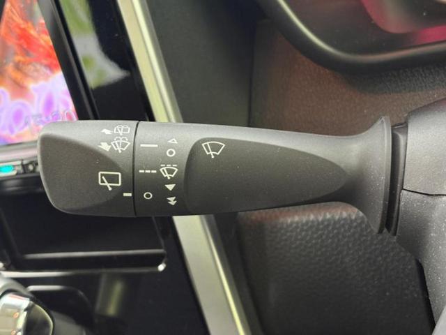 ルーミー カスタムＧ　新品タイヤ／保証書／社外　８インチ　メモリーナビ／衝突安全装置／両側電動スライドドア／パーキングアシスト　バックガイド／ドライブレコーダー　前後／ヘッドランプ　ＬＥＤ／ＵＳＢジャック　バックカメラ（14枚目）