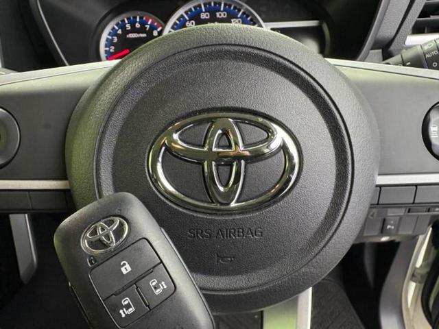 ルーミー カスタムＧ　新品タイヤ／保証書／社外　８インチ　メモリーナビ／衝突安全装置／両側電動スライドドア／パーキングアシスト　バックガイド／ドライブレコーダー　前後／ヘッドランプ　ＬＥＤ／ＵＳＢジャック　バックカメラ（18枚目）