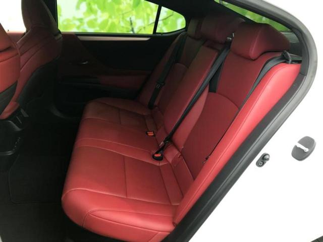 ＷＥＣＡＲＳではほぼ毎日新しい在庫車両を入荷しております！お客様のこだわりを叶える１台がきっとＷＥＣＡＲＳにあるはずです！