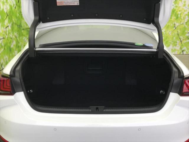 ＷＥＣＡＲＳでは登録（届出）済未使用車や走行距離１万ｋｍ未満の在庫車も多数ご用意しております！状態は良いものが良いけど、新車は高いな・・・そんなお客様にオススメです！