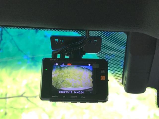 「この車の写真をもっと見たい」「状態が気になる」「この装備はついている？」どんな小さな疑問でもお気軽にお問い合わせください！