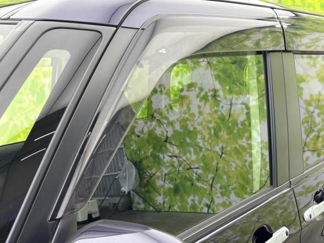 ＷＥＣＡＲＳでは各商談席に大型モニターをご用意しております！見やすい大画面でゆったりと全国の在庫をご覧いただけます！是非ご来店お待ちしております！