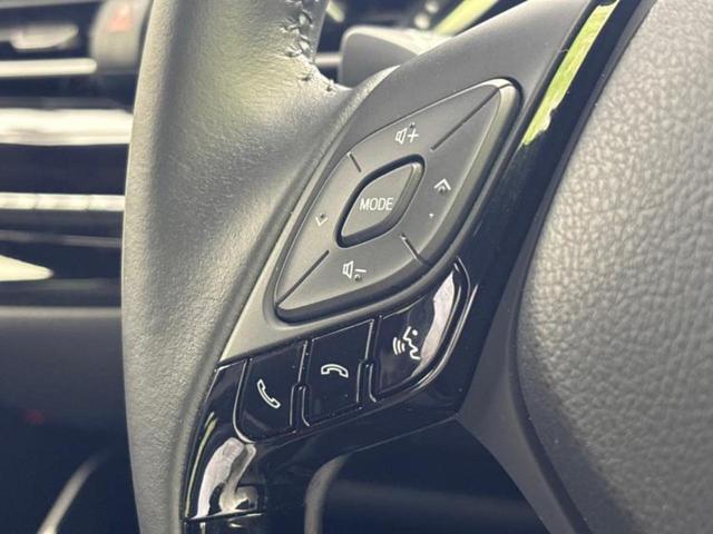 国産車から輸入車まで多様なお客様のニーズのお応えできるように、全国規模で豊富な在庫展開！車のことならＷＥＣＡＲＳへ！