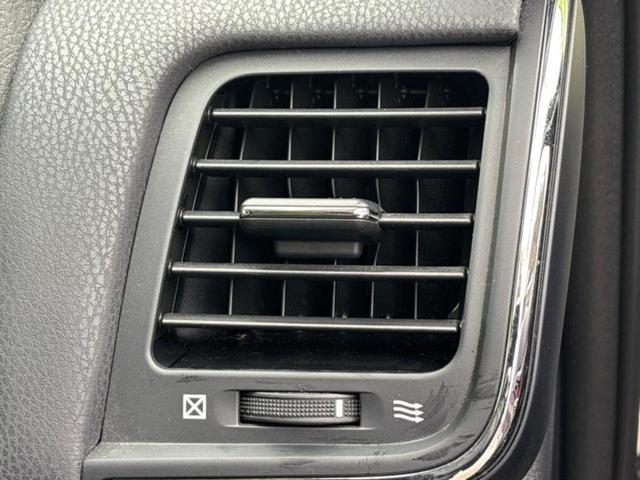 クラウンハイブリッド ハイブリッドロイヤルサルーンG 新品タイヤ/保証書/純正 8インチ ナビ/シートヒーター/ヘッドランプ LED/USBジャック/Bluetooth接続/ETC/EBD付ABS/横滑り防止装置/アイドリングストップ バックカメラ(44枚目)