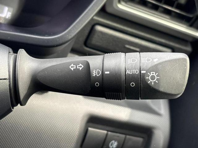 ライズ Ｚ　純正　９インチ　メモリーナビ／スマートアシスト（トヨタ・ダイハツ）／シートヒーター　前席／パノラミックビューモニター／車線逸脱防止支援システム／ヘッドランプ　ＬＥＤ／ＵＳＢジャック　全周囲カメラ（16枚目）