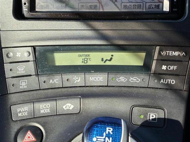 プリウス Sツーリングセレクション 新品タイヤ/純正 SDナビ/Bluetooth接続/ETC/EBD付ABS/ワンセグTV/アルミホイール 純正 17インチ/パワーウインドウ/エンジンスタートボタン/スマートキー/オートエアコン(11枚目)